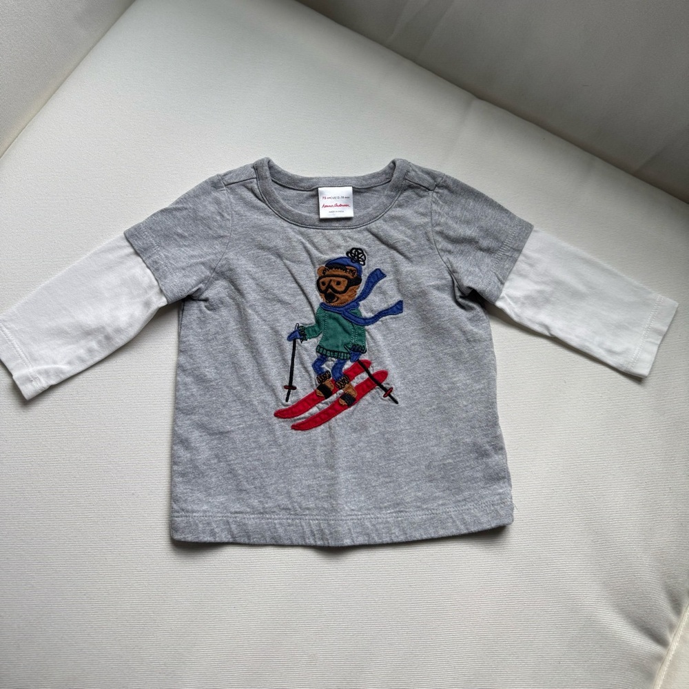 Hanna Andersson 12–18M Long Sleeve Tee Grey/White Ski Bear – 100% Cotton
